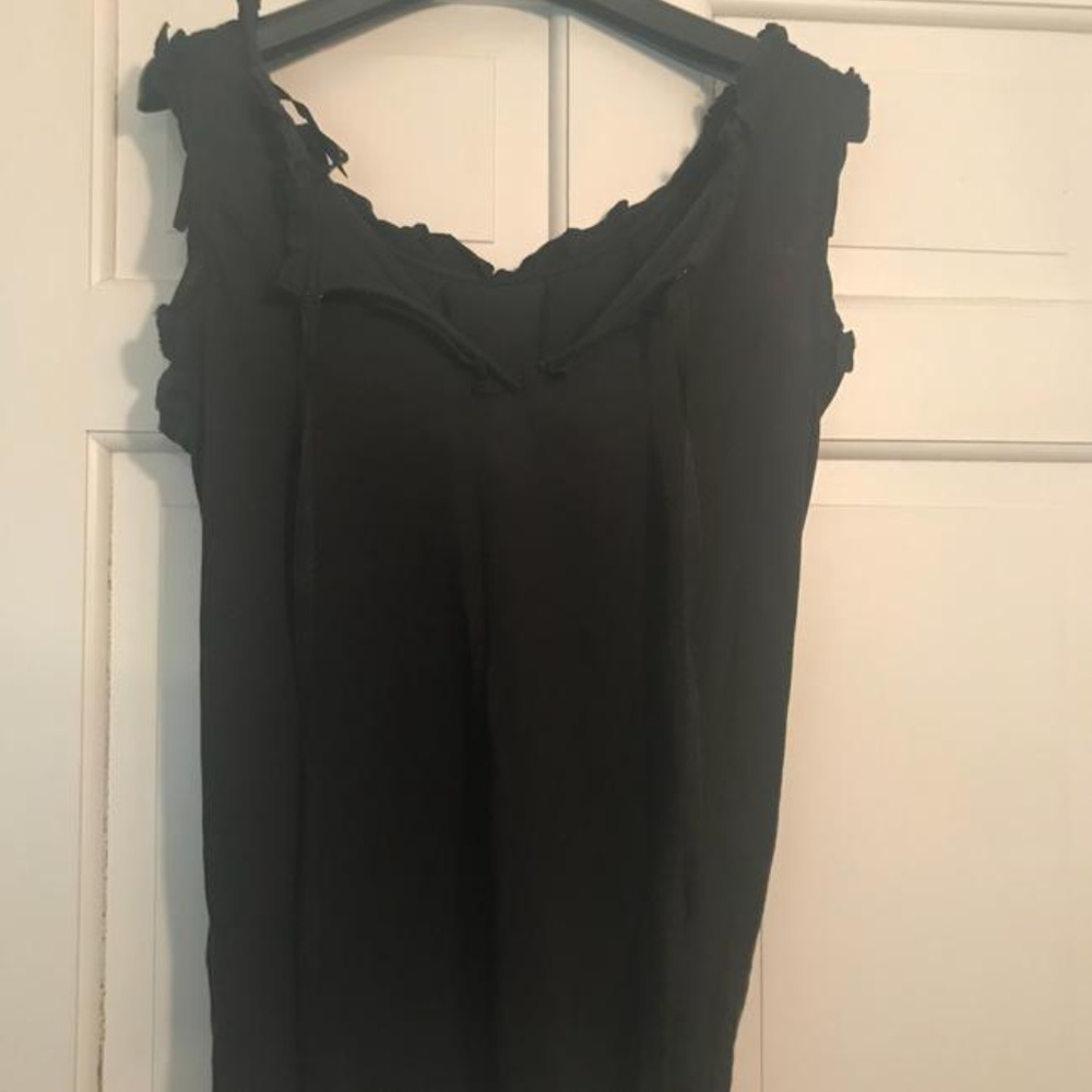 Marc by Marc Jacobs Black Ruffle Tank - Picture 2 of 6